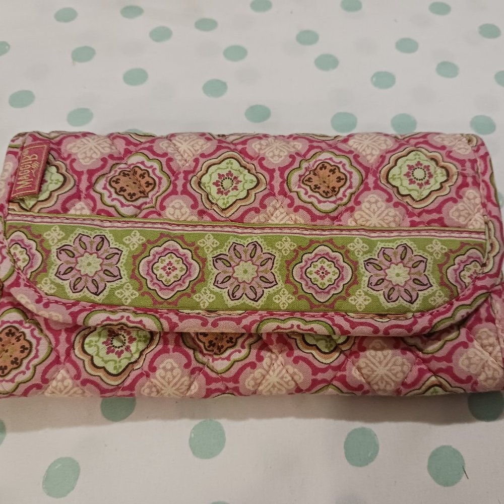 NWOT! MAGGIB FABRIC WALLET